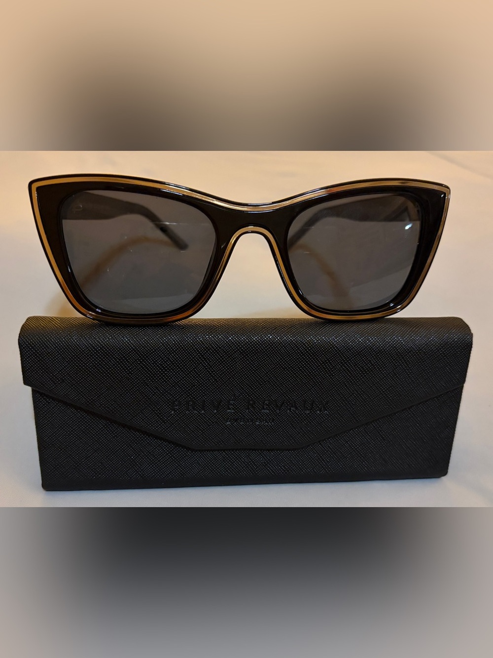 Privé Revaux Black Sunglasses with Case